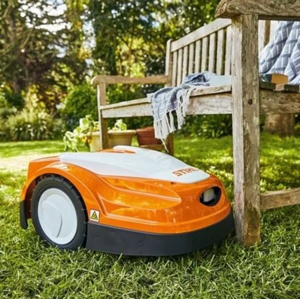 ROBOT STIHL RMI422